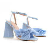 Sandalen mit Schleife Dekor